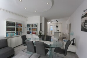 Living room | DVD player