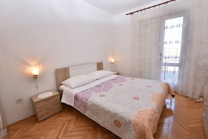 Apartment (A1)
