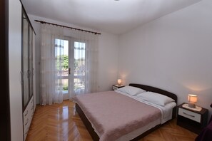 Apartment (A1)