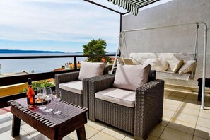 Apartment (A1) | Terrace/patio - Apartments Vladimir (Okrug)