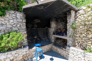 BBQ/picnic area