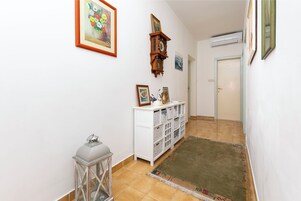 Apartamento (A1) | Pasillo