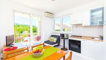 Apartment (A2) | Private kitchen