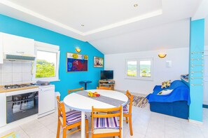 Apartment (A5) | Living room