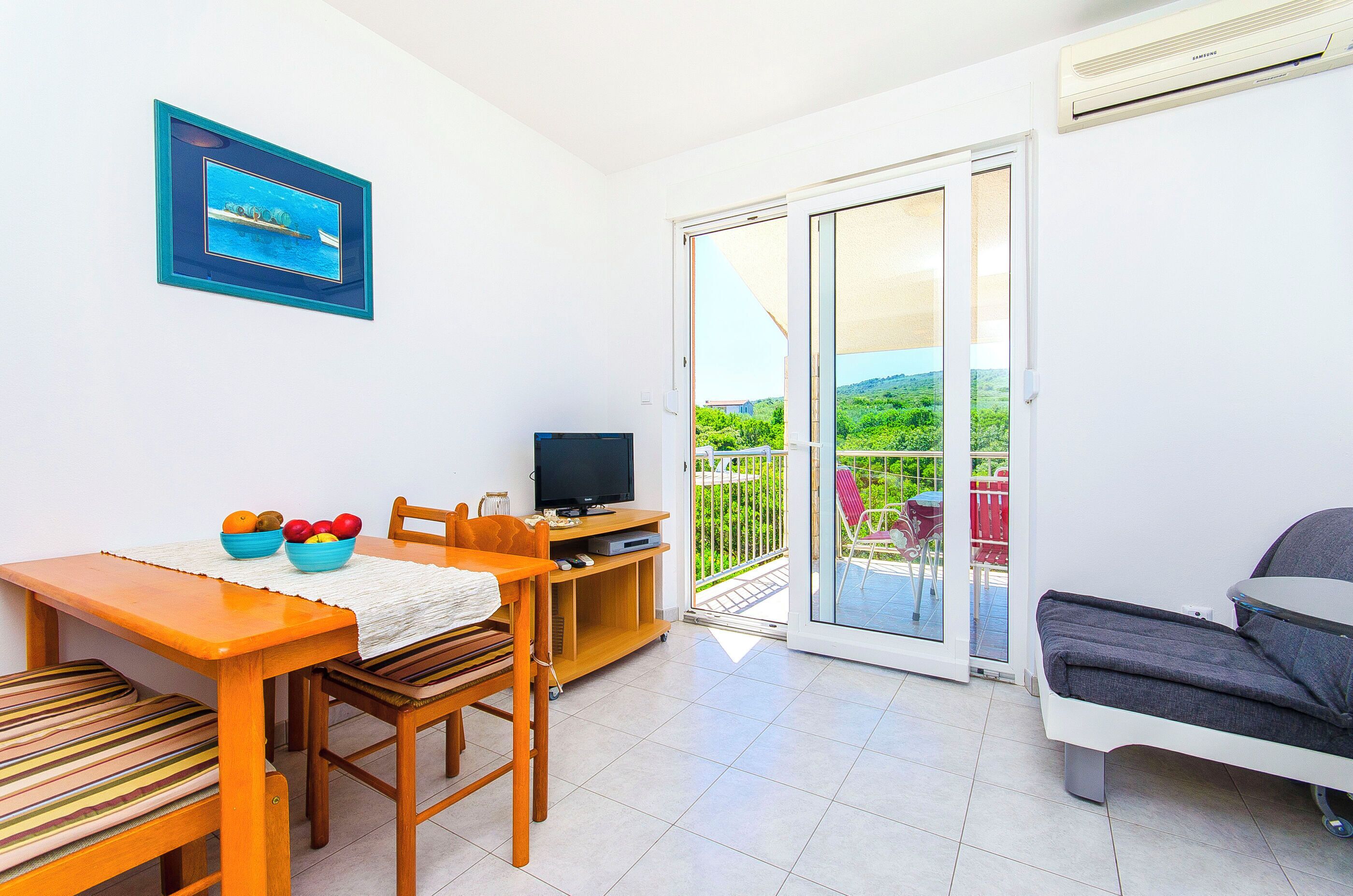 Apartment (A3) | Dining