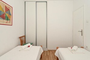 Apartment (A2)