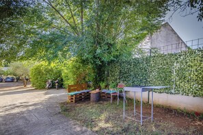 BBQ/picnic Area - Apartments and Rooms Antee (Vodice)