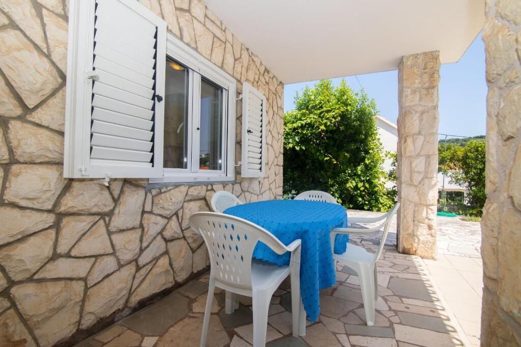 Apartment (A1) | Outdoor dining