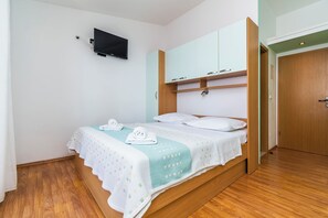 Studio (A2) | Free WiFi, bed sheets - Apartments Kunac (Podgora)