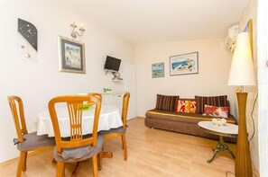 Apartment (A2) | Speisen