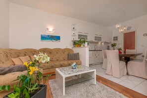 Apartment (A2) | Wohnzimmer