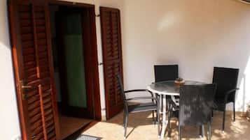 Apartment (A1) | Terrace/patio