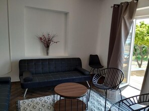 House | Dining