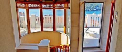 Vue depuis lâhĂ©bergement