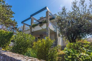 Building design - Apartment Vito (Njivice)