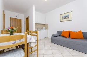 Dining - Apartments Mate (Okrug)