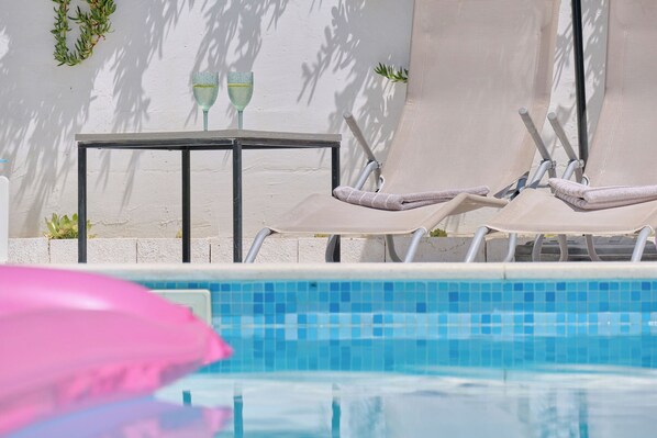 Outdoor pool - House Roza (Podstrana)