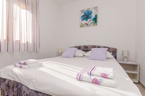 Apartment (A1)