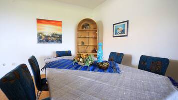 تناول الطعام