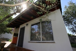 Exterior - House Kia (Preko)