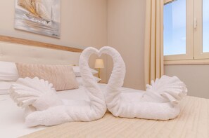 Apartment (A2) | Iron/ironing board, free WiFi - Apartments Vila Jelka (Jelsa)