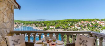 아파트먼트 빌라 옐카