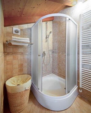Bathroom | Shower
