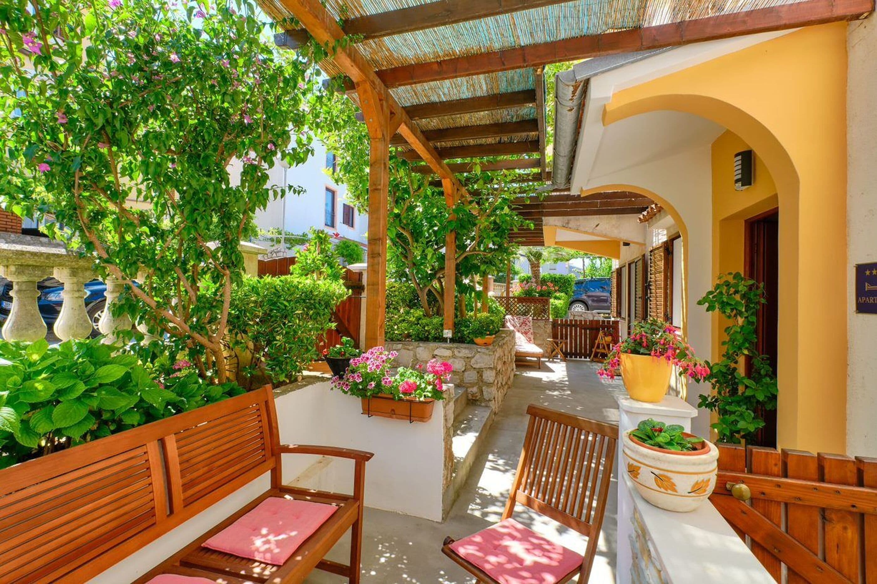 Apartment (A2) | Terrace/patio