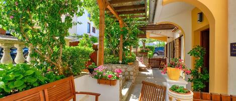 아파트 (A2) | 테라스/파티오