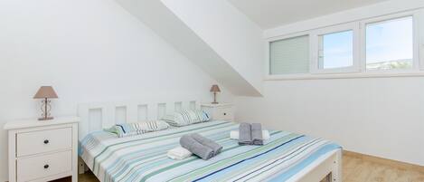 مكواة/لوح كي وواي فاي مجانًا وملاءات أسرّة