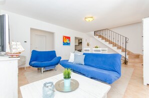 Living room | TV - House Nikolina (Marina)