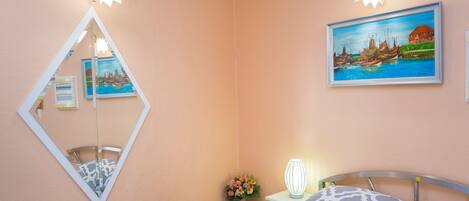 Appartement (A1) | Fer et planche Ă repasser, accĂšs au Wi-Fi (inclus), literie fournie