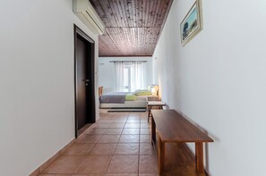 Studio (A1) | Innvendig