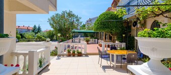 Apartments and Rooms Preka