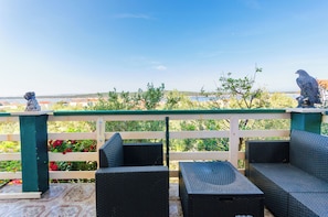 Apartment (A1) | Balcony
