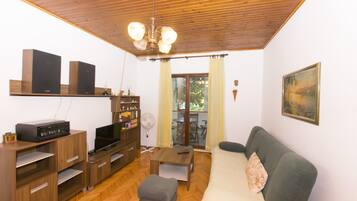 Living room | TV
