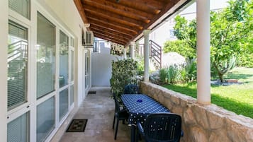 Studio (A2) | Terrasse/patio