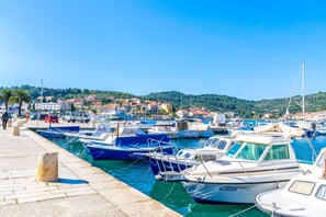 City view from property - Apartment and Rooms Angela (Vela Luka)