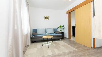 Apartment (A1) | Living room