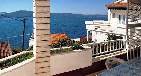 Water view - Apartments and Rooms Florijan (Slivno)