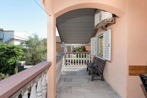 Balcony - Apartments Kralj (Privlaka)