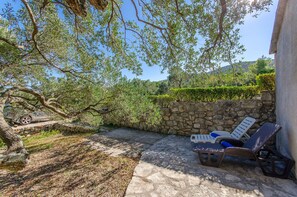 Property grounds - House Petar (Korcula)