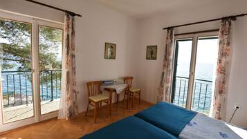 Apartment (A1) | Kostenloses WLAN, Bettwäsche