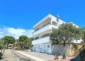 Building design - Apartments Markovic (Rogoznica)