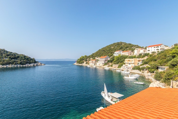 Apartment (A3) | Water view