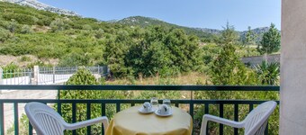 Apartments Spomenka