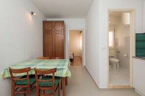 Dining - Apartments and Rooms Denis (Dugi Rat)