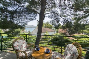 Aire de pique-nique/barbecue