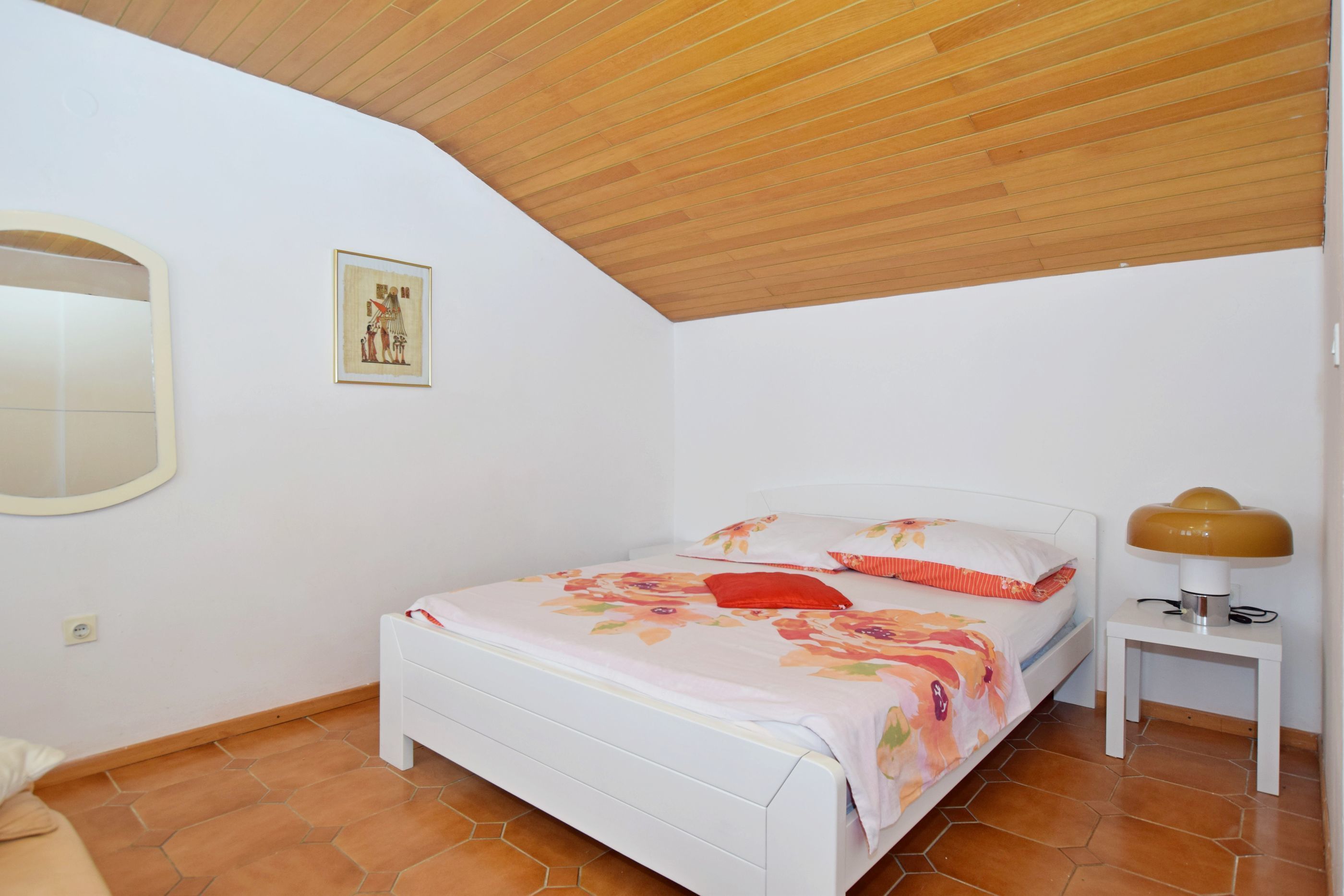 1 soverom, strykejern/-brett og wi-fi (inkludert)