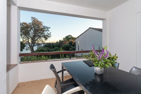 Apartment (A1) | Balcony